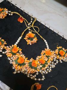 Orange Floral Set