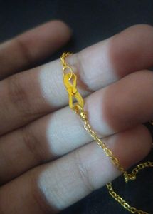 Minimial Aesthetic Artificial Heart Chain