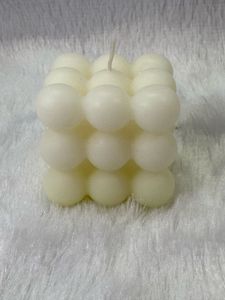 🕯️Bubble Bliss Candles – Pop of Color