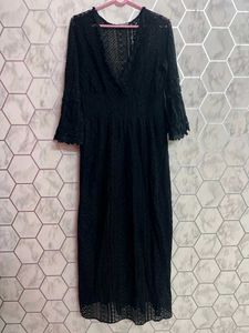 Elegant Black Lace Maxi Dress