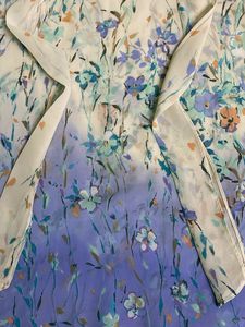 109 F Cute Floral Top 😍