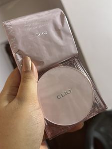 Clio Kill Cover Mesh Glow Cushion