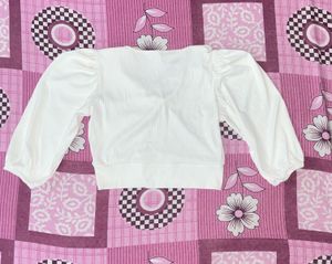 White Crop Top🤍