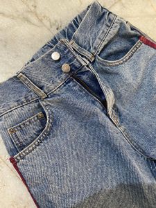 Light Blue High Waist Jeans With Strips