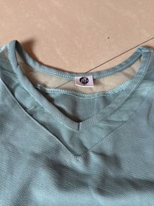 Casual Blue V-Neck Top