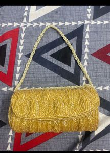 Beautiful Embroidery Clutch💛