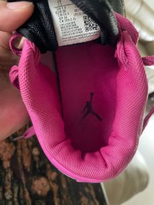 Nike Air Jordan Pink