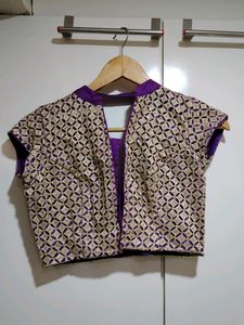 Heavy Blouse Can Fit Upto Size 34"