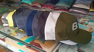 Buckle Strap, Black Cap (Adjustable)