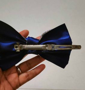 Blue Patterned Bow clip