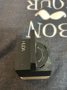 Huda Beauty easy bake powder kunafa