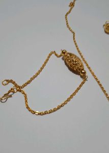 Elegant Gold Jewelry Set