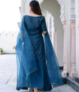 Elegant Blue Kurta Set