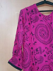 Rose &amp; Black Straight Kurta