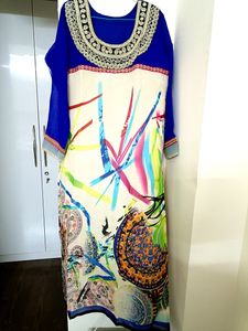 Moti Neck Work Stitch Georgette Kurta With Inner