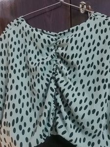 💥Antheaa brand sea green color baggy,style top🌈Totally new,have just once wored,NO FLAW✔🆕