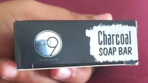Oxi9 Charcoal Soap Bars (3)