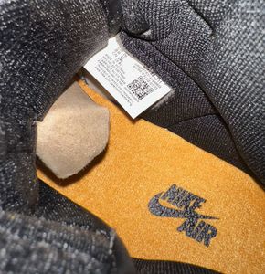 *BRAND NEW UNTOUCHED* AJ 1 Retro High ‘Taxi’