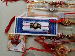 20 Rakhi