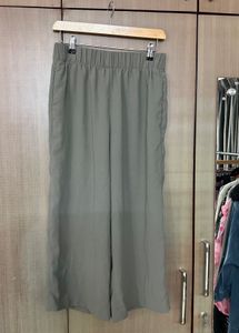 H&M grey trousers