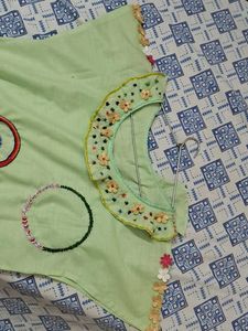 Cute Green   Non Branded  Top