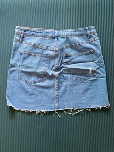 Short Denim Skirt - Ripped🫐🪬