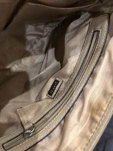 Elegant Two-Tone Shoulder Bag