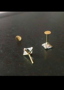 22k Pure Gold Square Dimond Stud Earrings