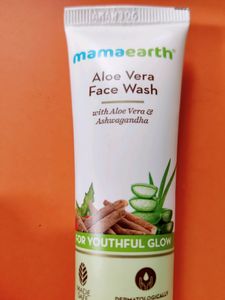 Mama Earth Aloe Vera Facewash