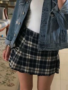 y2k pleated checkered skirt