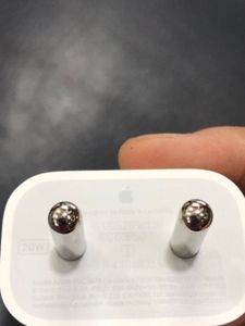 Apple 20W USB-C Power Adapter