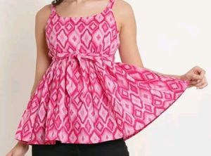 Short Sleeveless Kurti