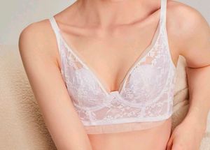 Newme White Lace bra