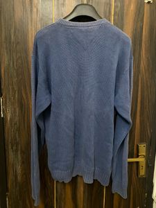 A Tommy Hilfiger