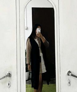 Sleeveless Long Sweater