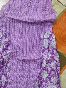 Beautiful Printed Sleeveless Short Kurti