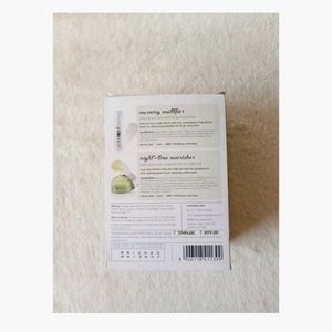 Plum Day &amp; Night Moisturizing Duo .