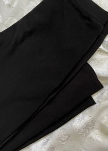Black Sports Wear Pant With Mesh Pattern