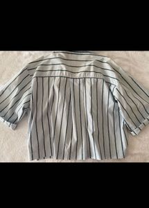 ZARA Oversize cropped Shirt