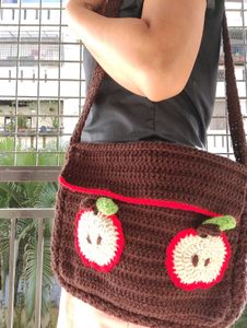 Crochet Apple 🍎 Sling Bag