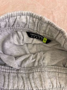 ✨Grey Everyday Basics Trousers size XS ✨