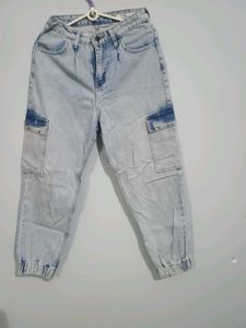 Cargo Jeans