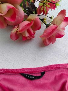 Shein : Pink Velvet Lace Cami Top