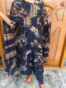 Floral Salwar Kameez Set