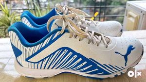 Puma Cricket Shoes For Men 10UK