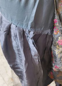 A Decent But Elegant Banarasi Suit