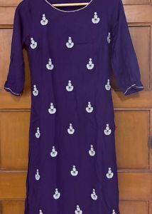 W Kurta Embellished Design