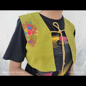 Embroidered Crop Vest