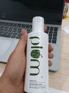 Plum Green Tea Alcohol-Free Toner