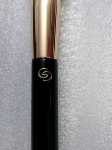 Giordani Foundation Brush
